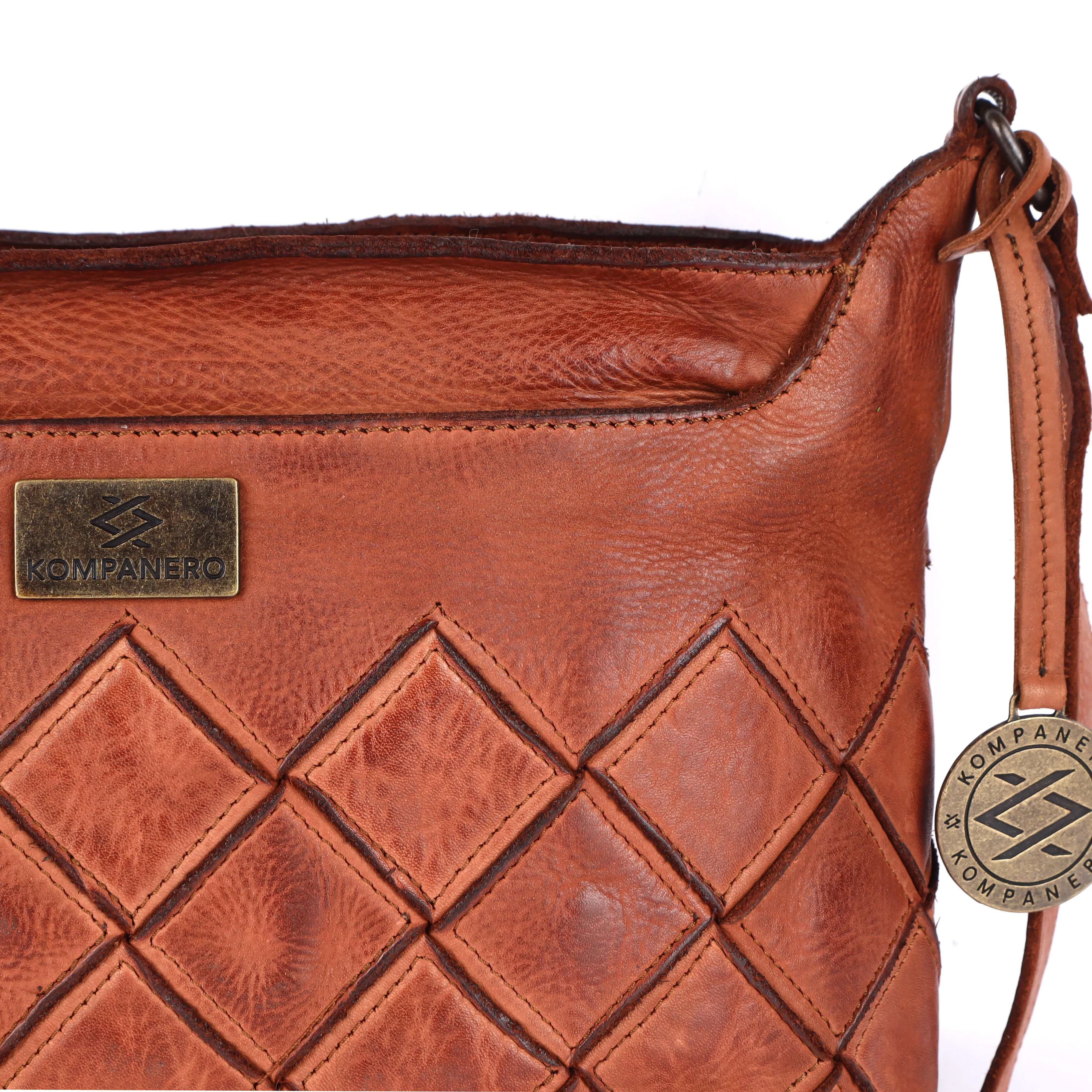 Aria - The Slingbag -Cognac