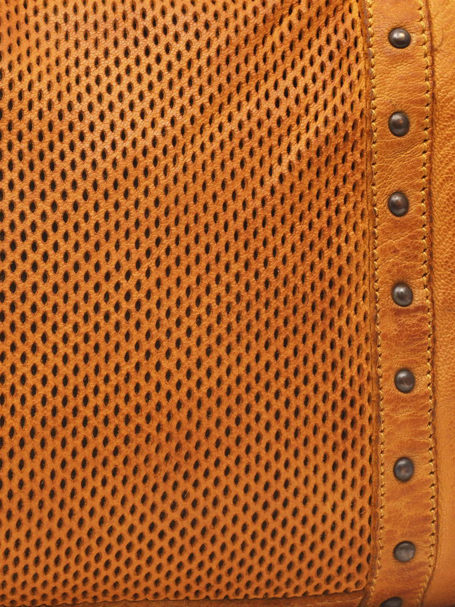 Aurora - The Crossbody