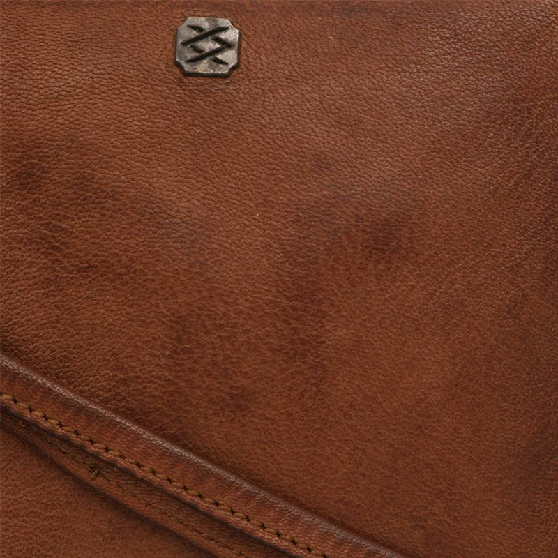 Brette - The Crossbody