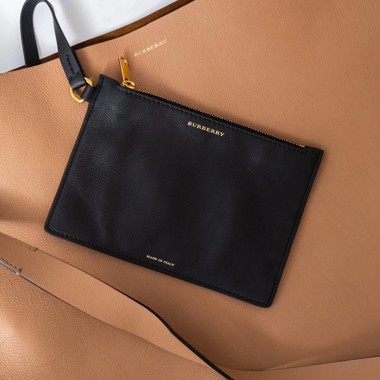 Burberry Large Camel And Black Leather Shoulder Bag