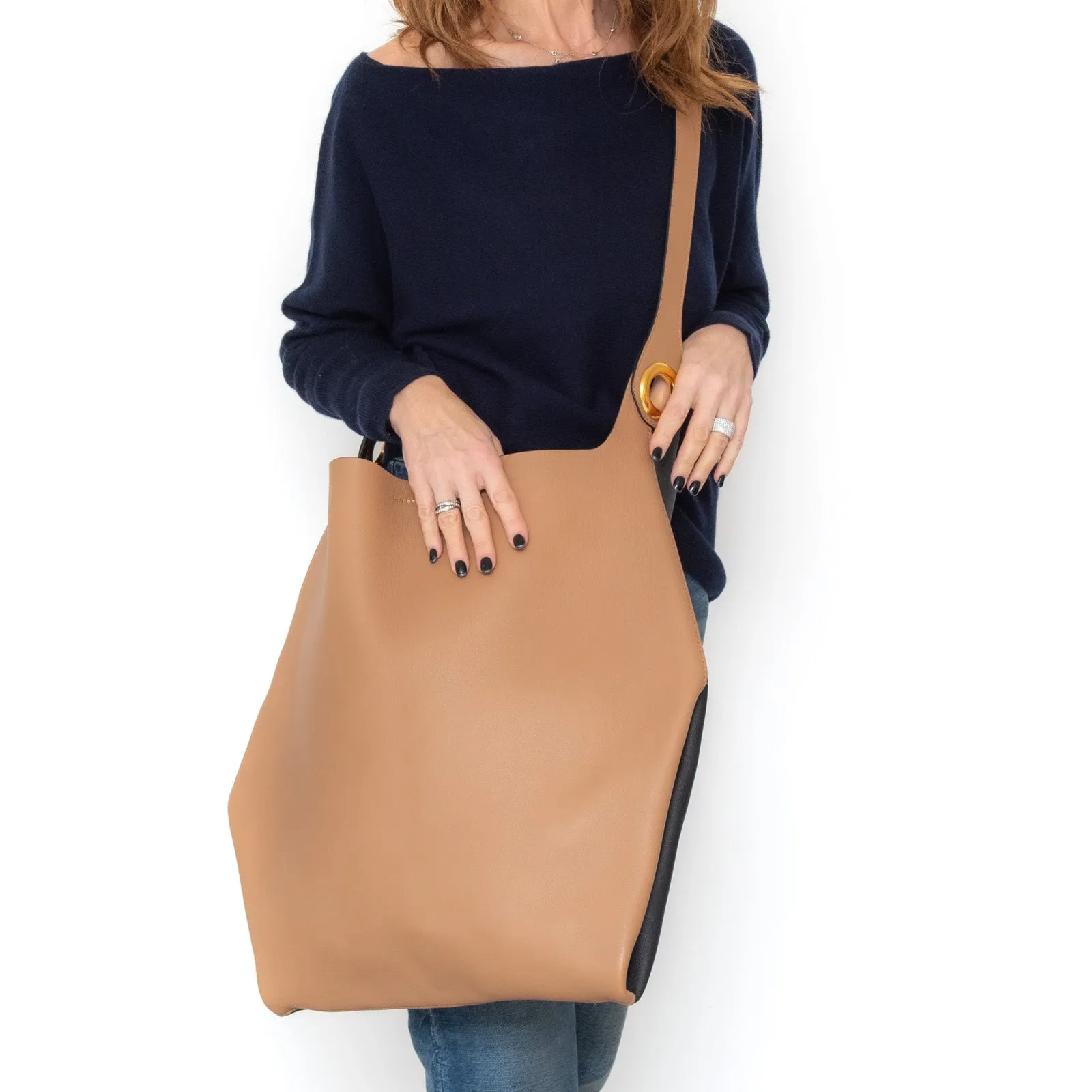 Burberry Large Camel And Black Leather Shoulder Bag