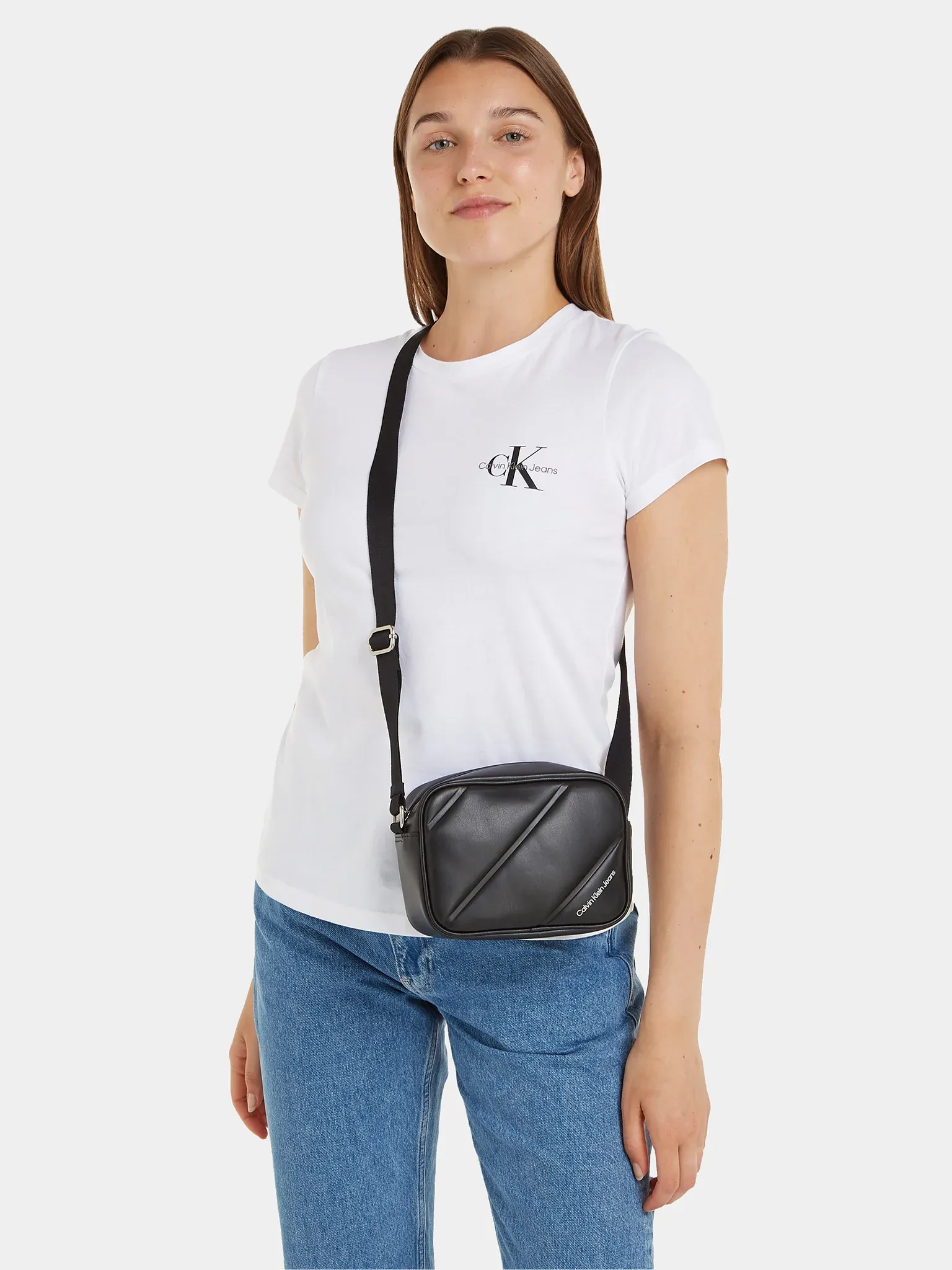 C.A.L.V.I.N  K.L.E.I.N Camera Bag