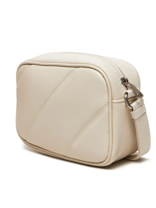 C.A.L.V.I.N  K.L.E.I.N Camera Bag