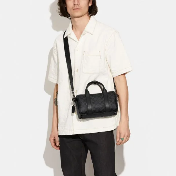 C.O.A.C.H  Gotham Duffle 24 In Signature Canvas Bag