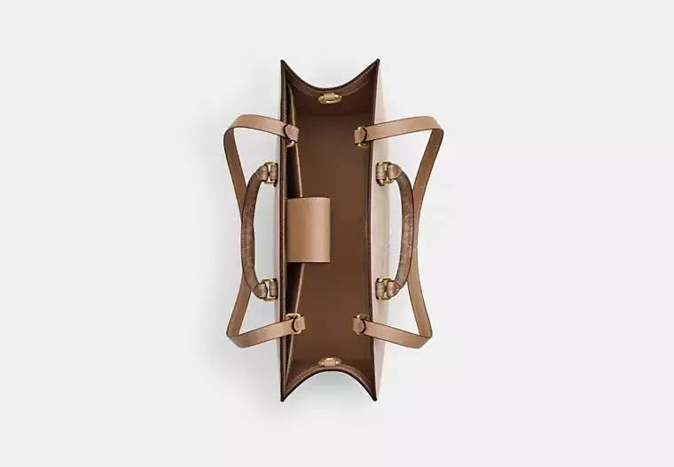 C.O.A.C.H Maggie Tote Bag In Blocked Signature