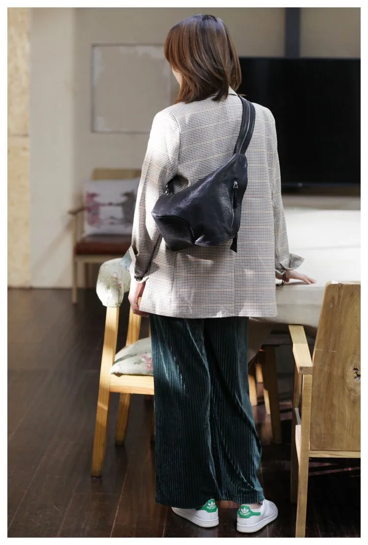 Cool Mens Womens Brown Leather Backpacks Triangel Sling Bag Black Leather One Shoulder Backpack for Womens