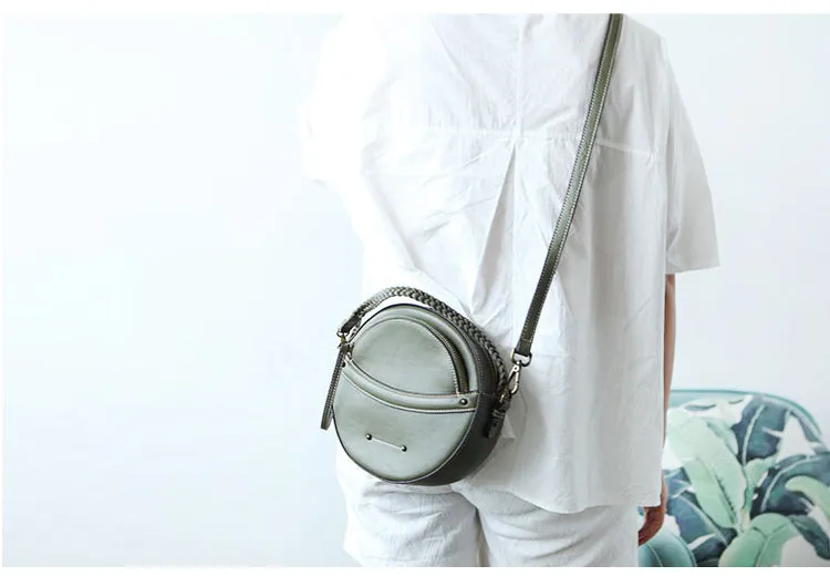 Cute Leather Womens Stylish Circle Crossbody Bag Purse Round Shoulder Bag for Women