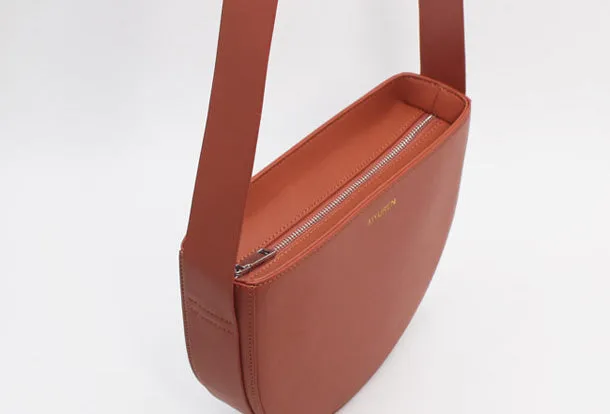 Genuine Leather Round Saddle Purse Bag Shoulder Bag for Women Leather Crossbody Bag