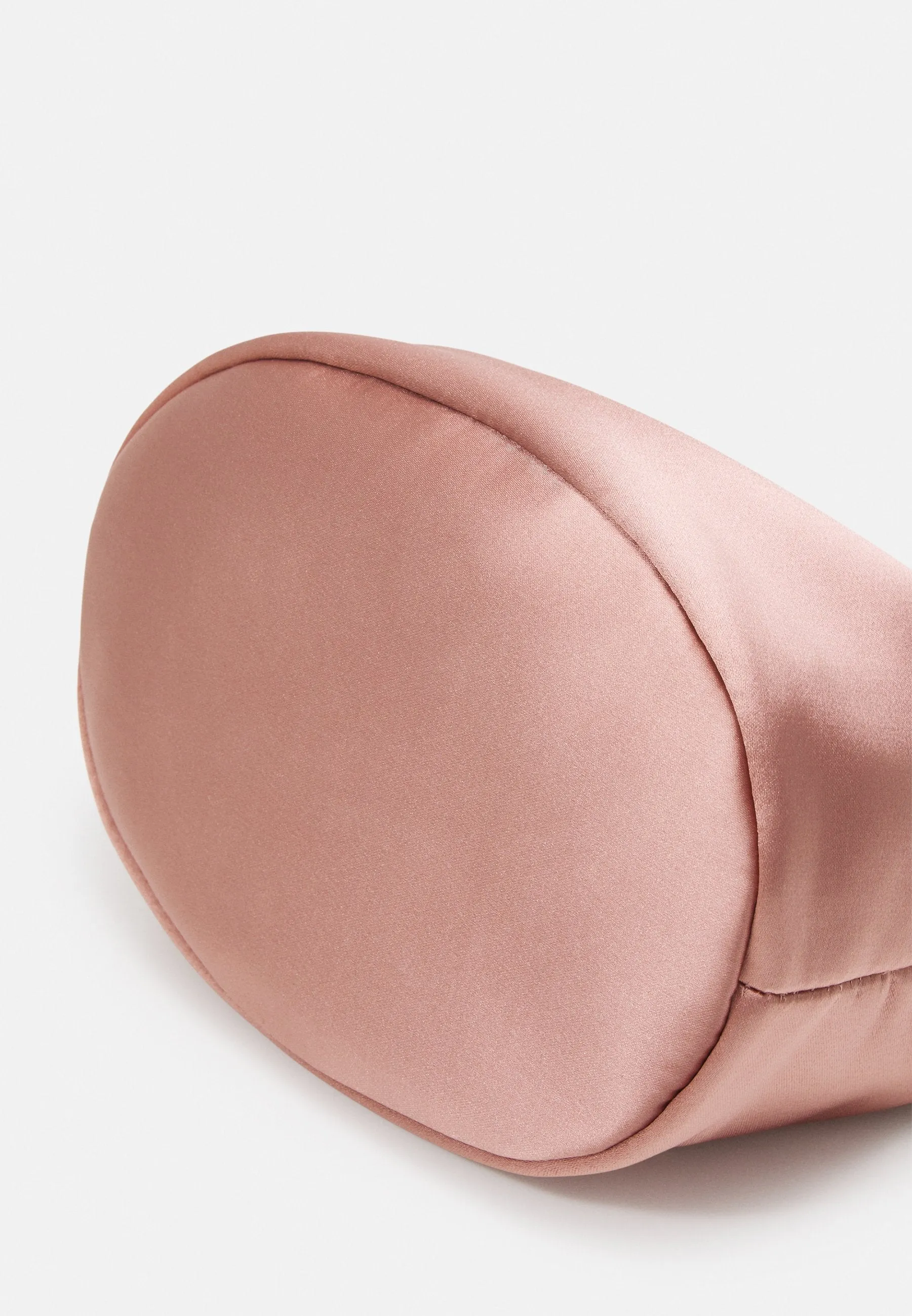 G.U.E.S.S Velina Mini Pouch Bag