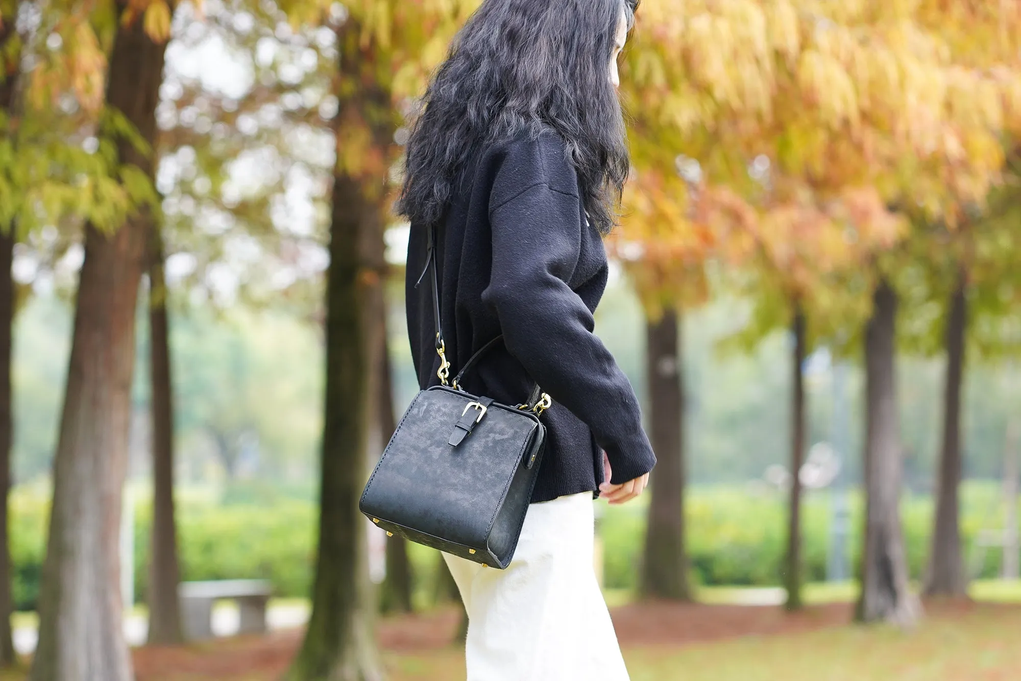 Handmade Womens Black Leather Doctor Handbag Side Purse Doctor Purse for Women
