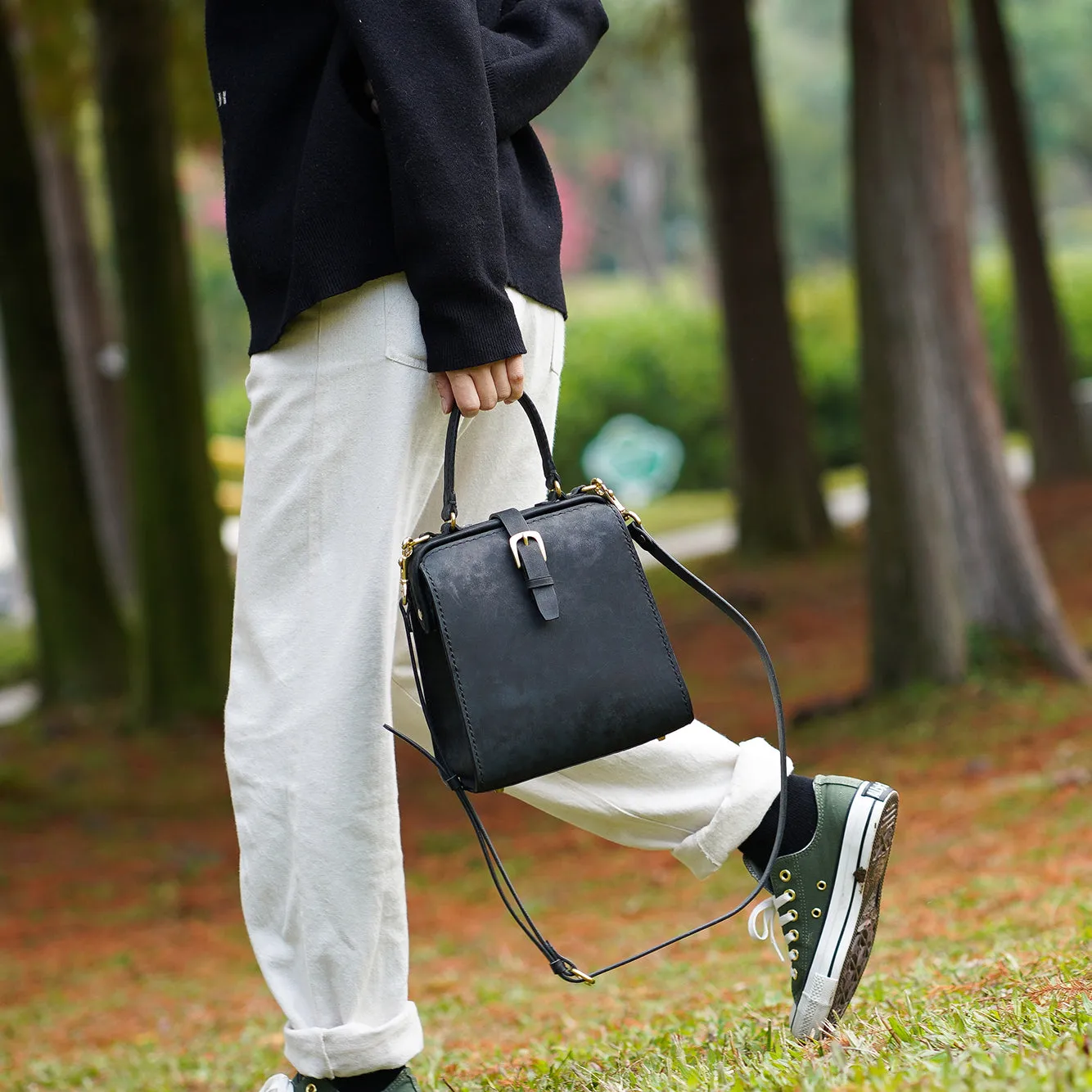 Handmade Womens Black Leather Doctor Handbag Side Purse Doctor Purse for Women