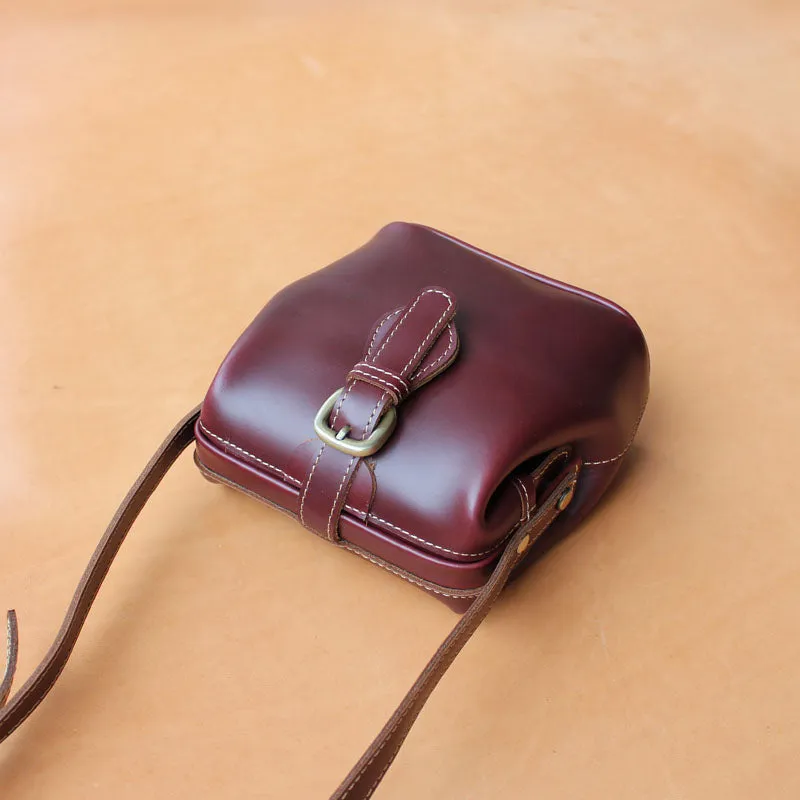 Handmade Womens Black Leather Doctor Shoulder Purses Black Doctor Crossbody Purses for Women