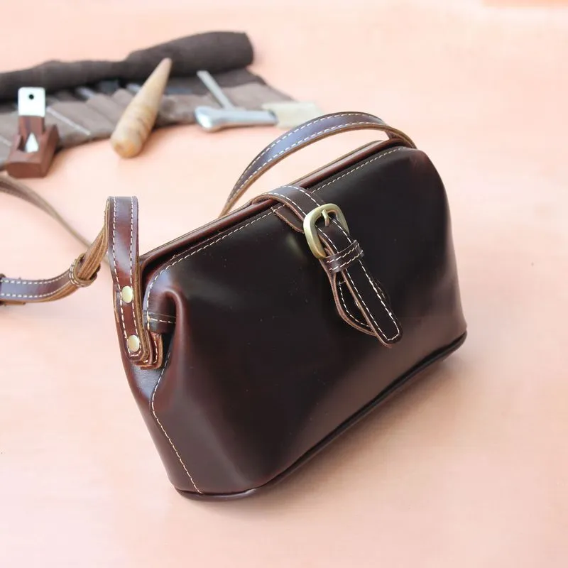 Handmade Womens Black Leather Doctor Shoulder Purses Black Doctor Crossbody Purses for Women
