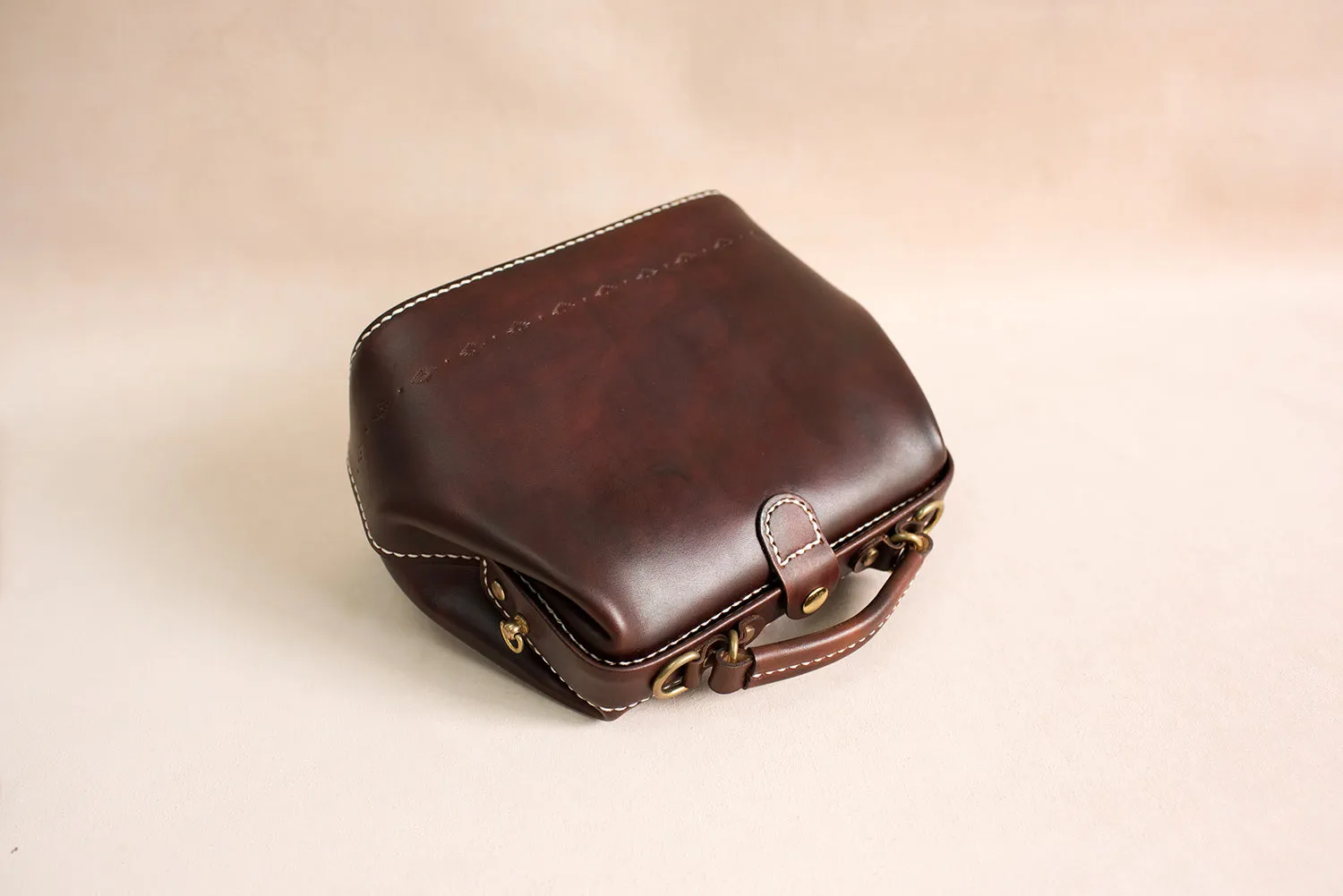 Handmade Womens Coffee Leather doctor Handbag shoulder doctor bags Purse for women