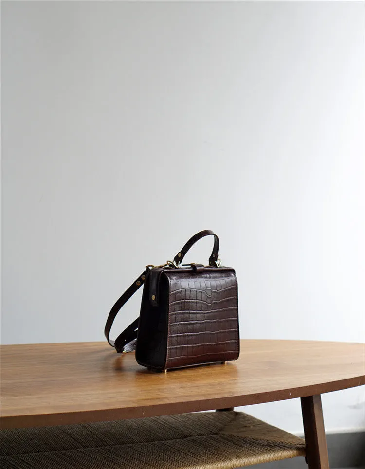 Handmade Womens Stylish Square Black Leather Doctor Handbag Side Purse Doctor Purse for Women