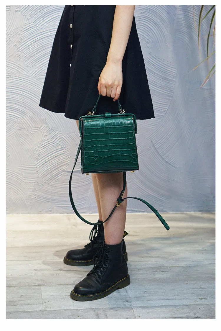 Handmade Womens Stylish Square Black Leather Doctor Handbag Side Purse Doctor Purse for Women