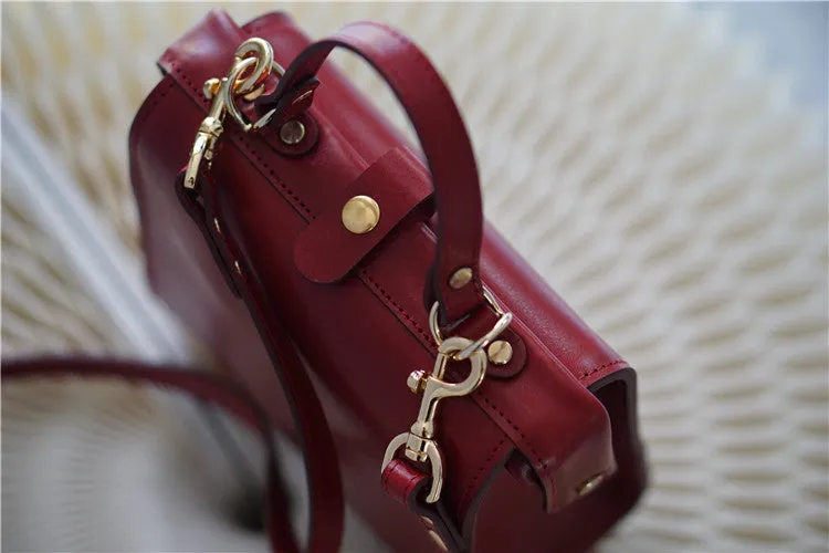 Handmade Womens Stylish Square Coffee Leather Doctor Handbag Side Purse Doctor Purse for Women