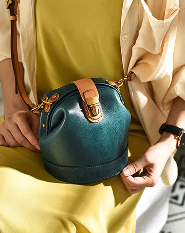 Handmade Womens Tan Leather Doctor Bucket Shoulder Purses Tan Doctor Crossbody Purse for Women