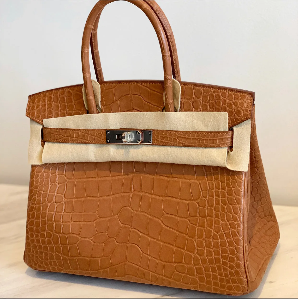 Herm??s Birkin 30 Gold Matte Alligator Palladium Hardware