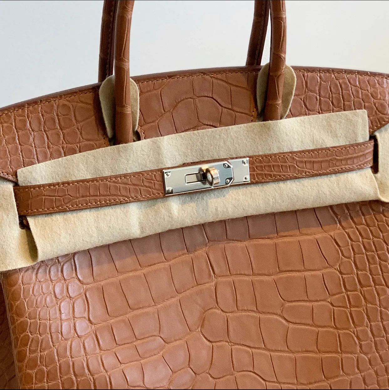 Herm??s Birkin 30 Gold Matte Alligator Palladium Hardware