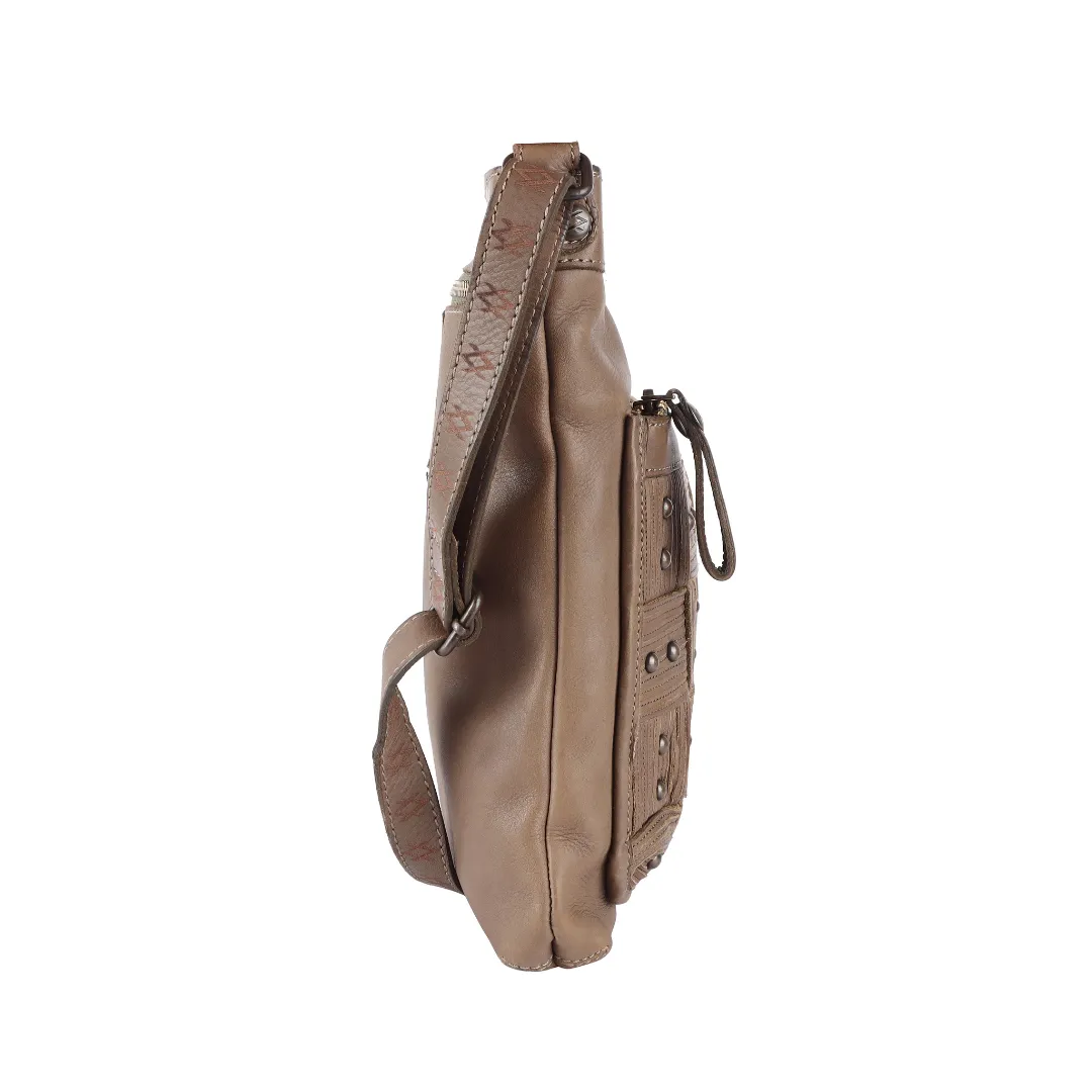 Leana - The Crossbody Bag