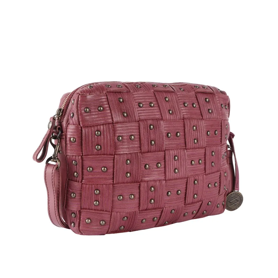 Leana - The Sling Bag