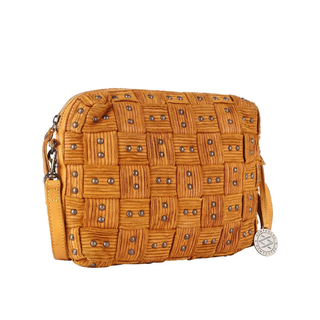 Leana - The Sling Bag