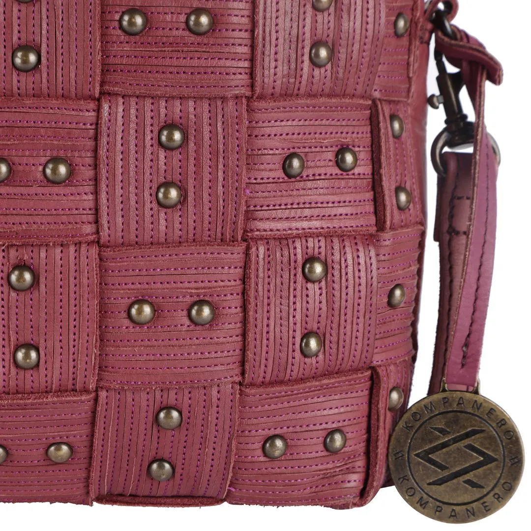 Leana - The Sling Bag
