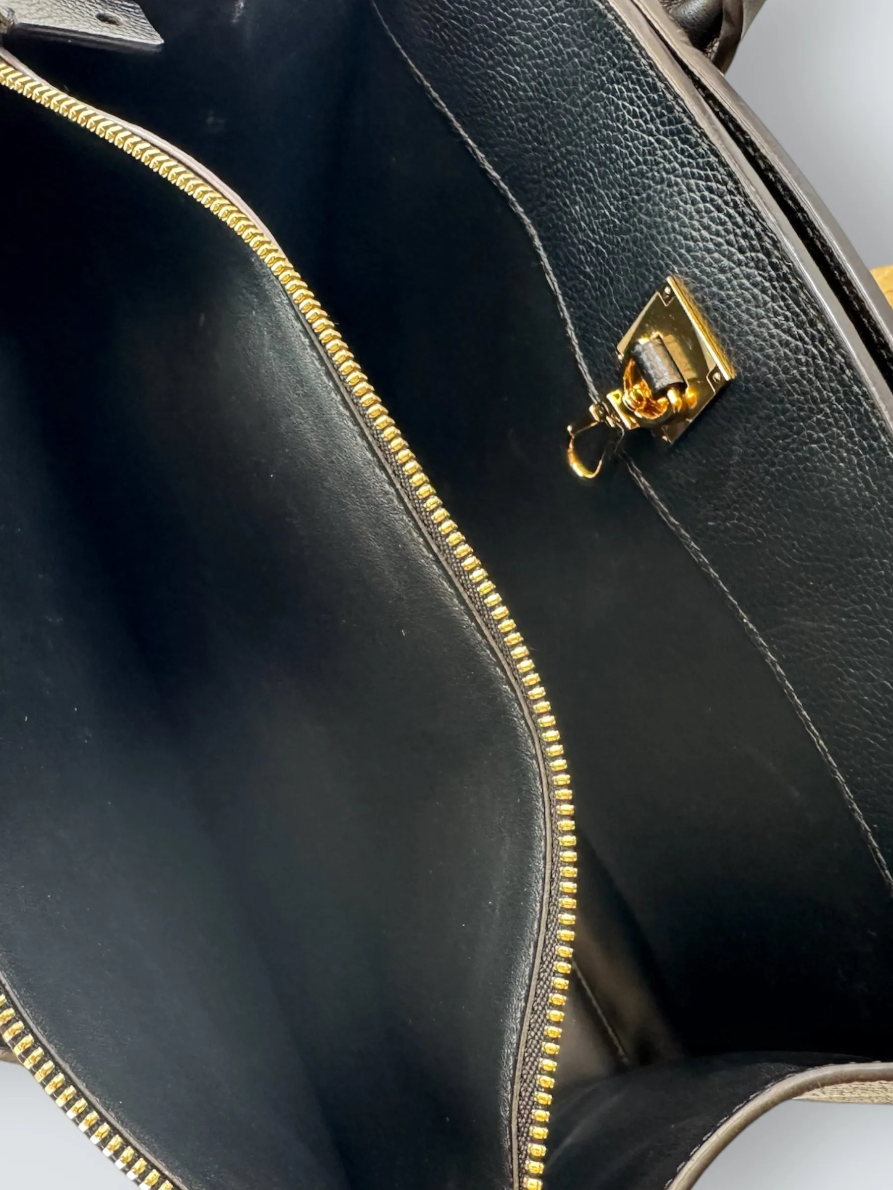 Louis Vuitton Black Leather City Steamer Tote