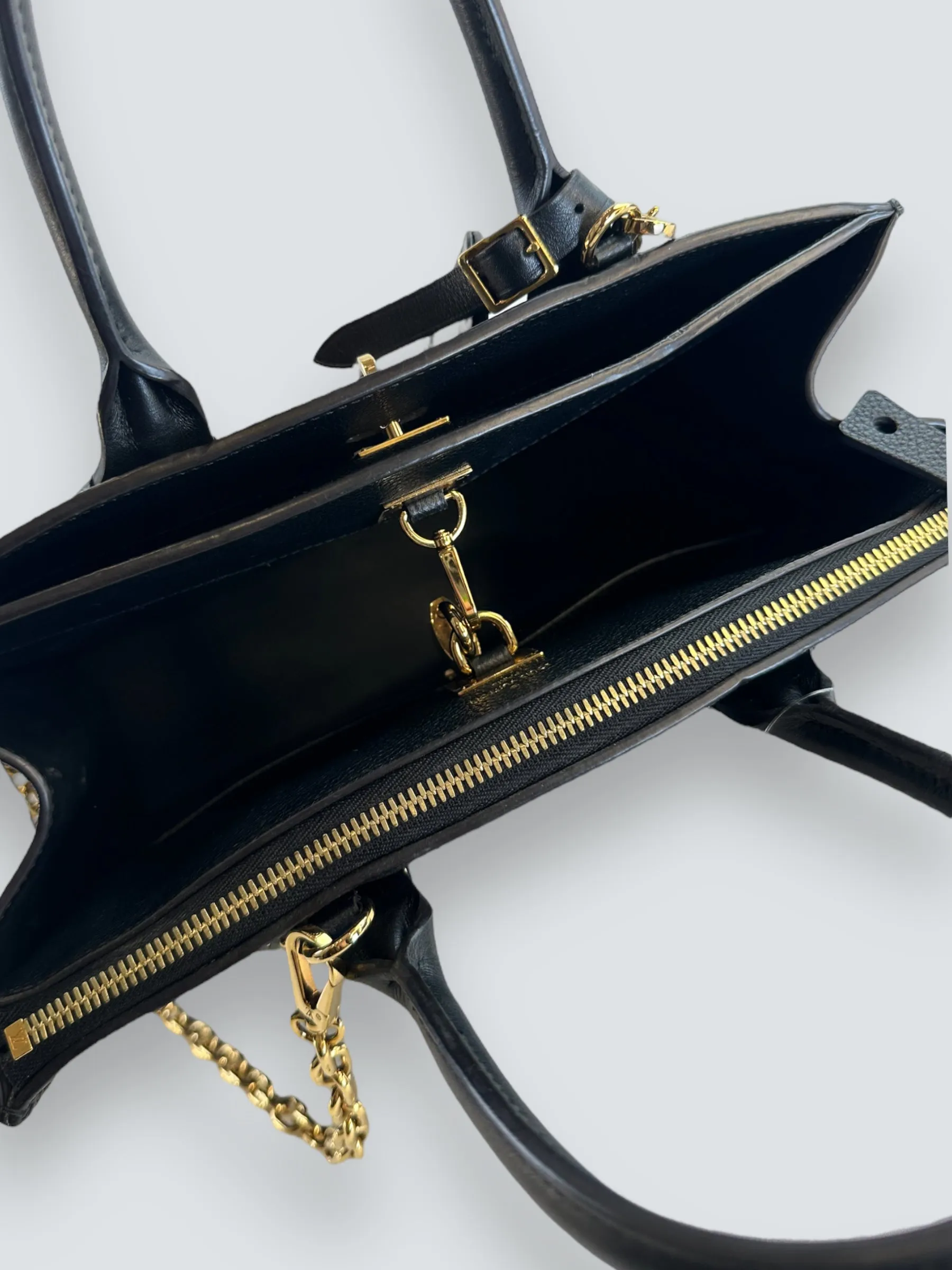 Louis Vuitton Black Leather City Steamer Tote