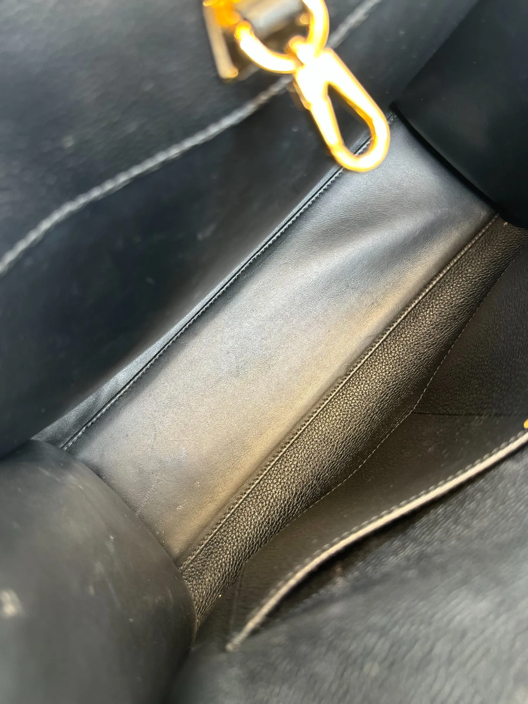 Louis Vuitton Black Leather City Steamer Tote