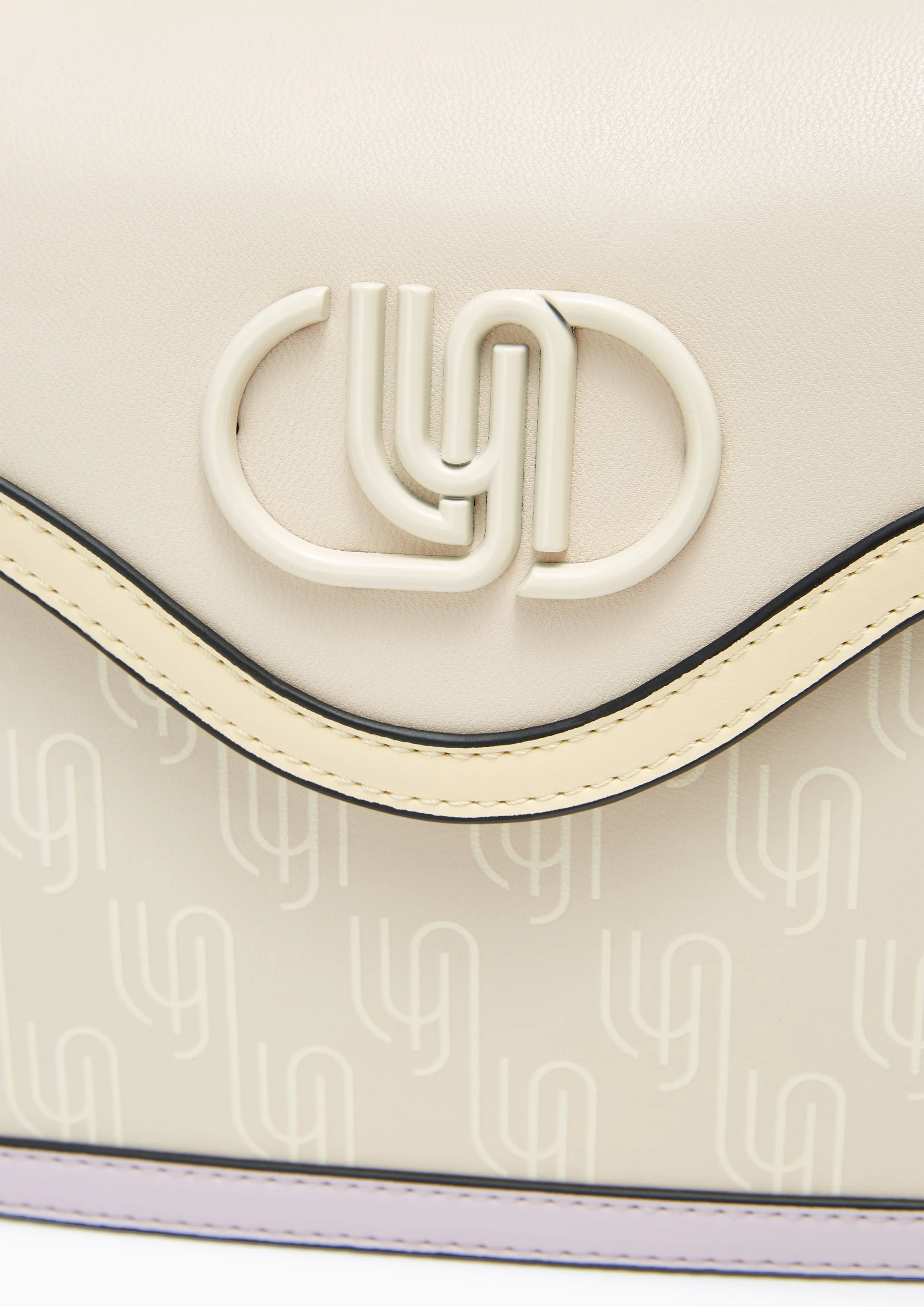 Louvre Infinite Handbag Beige