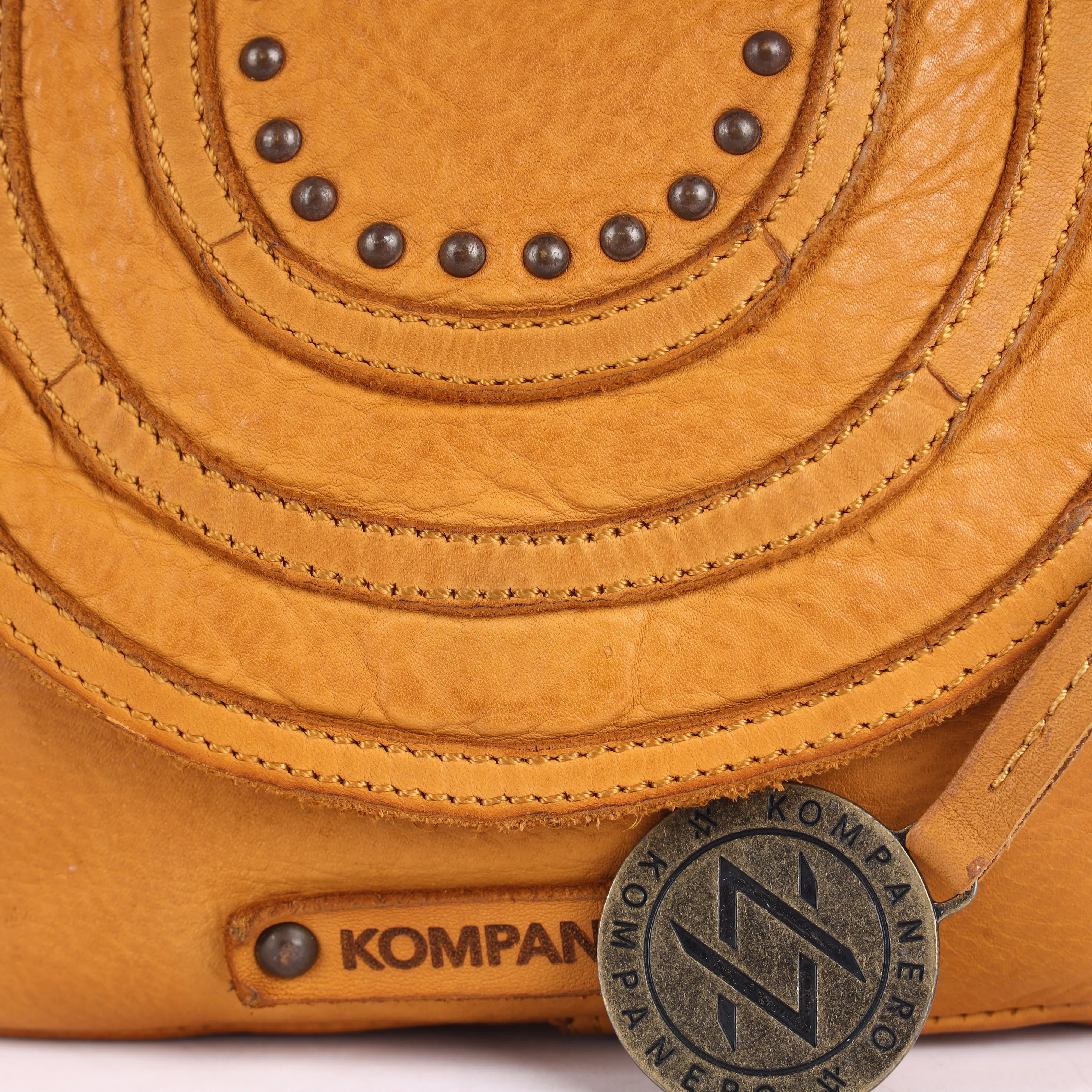 Lucy - The Crossbody -Mustard