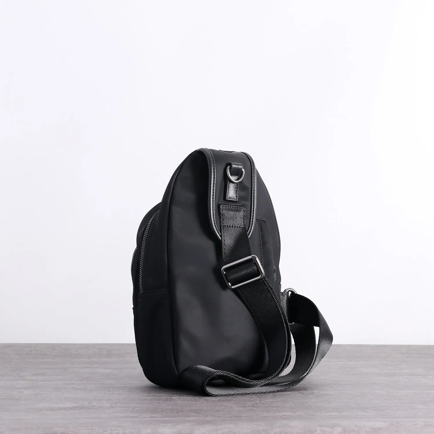Mens Nylon Leather Sling Crossbody Pack Womens Black Nylon Chest Purse Nylon Sling Bag for Ladies