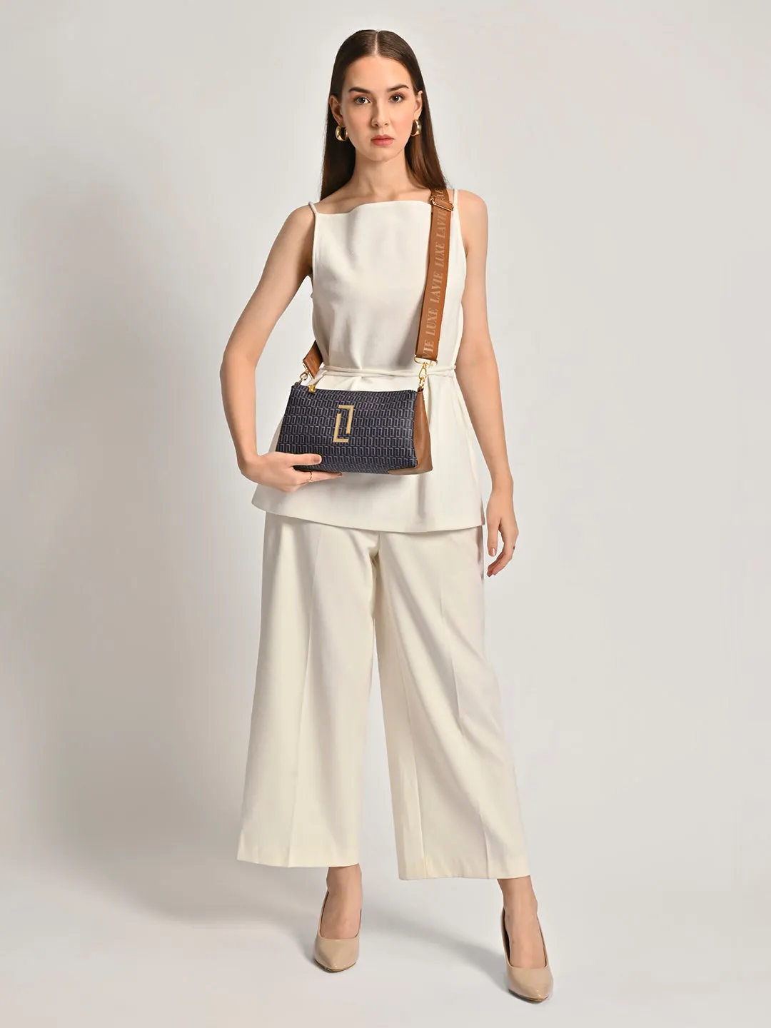 Mono Tory25 3 Compartment Medium Sling Bag