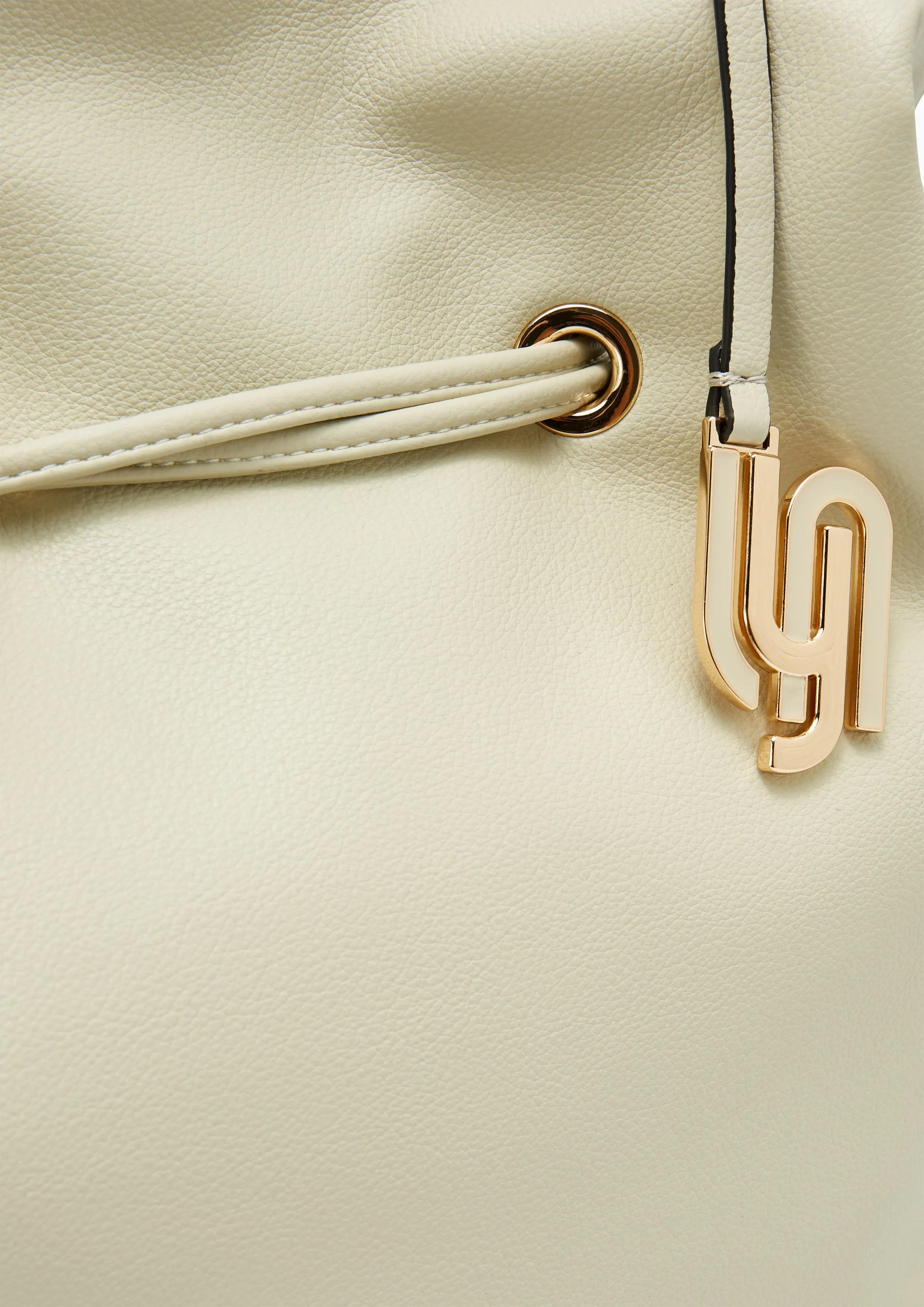Olympia Infinite Xl Bucket Bag Beige