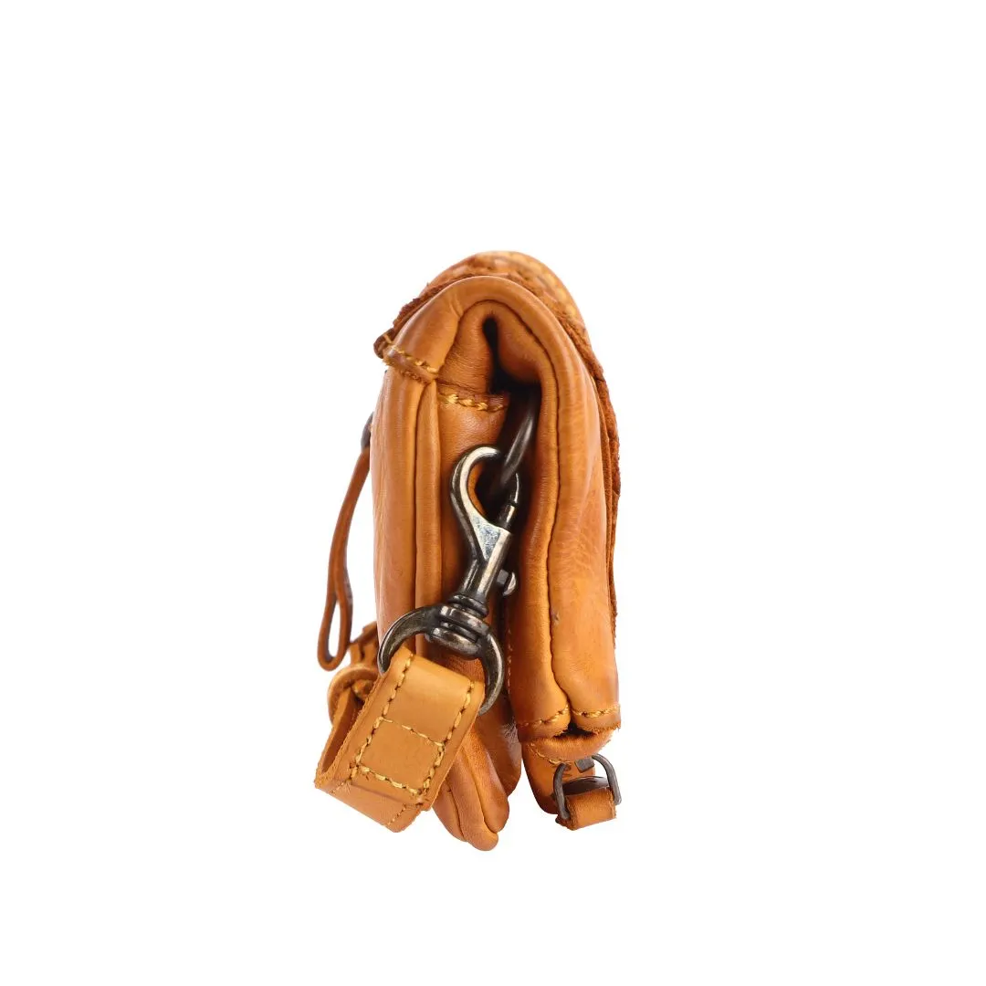 Sorrento - The Clutch Bag