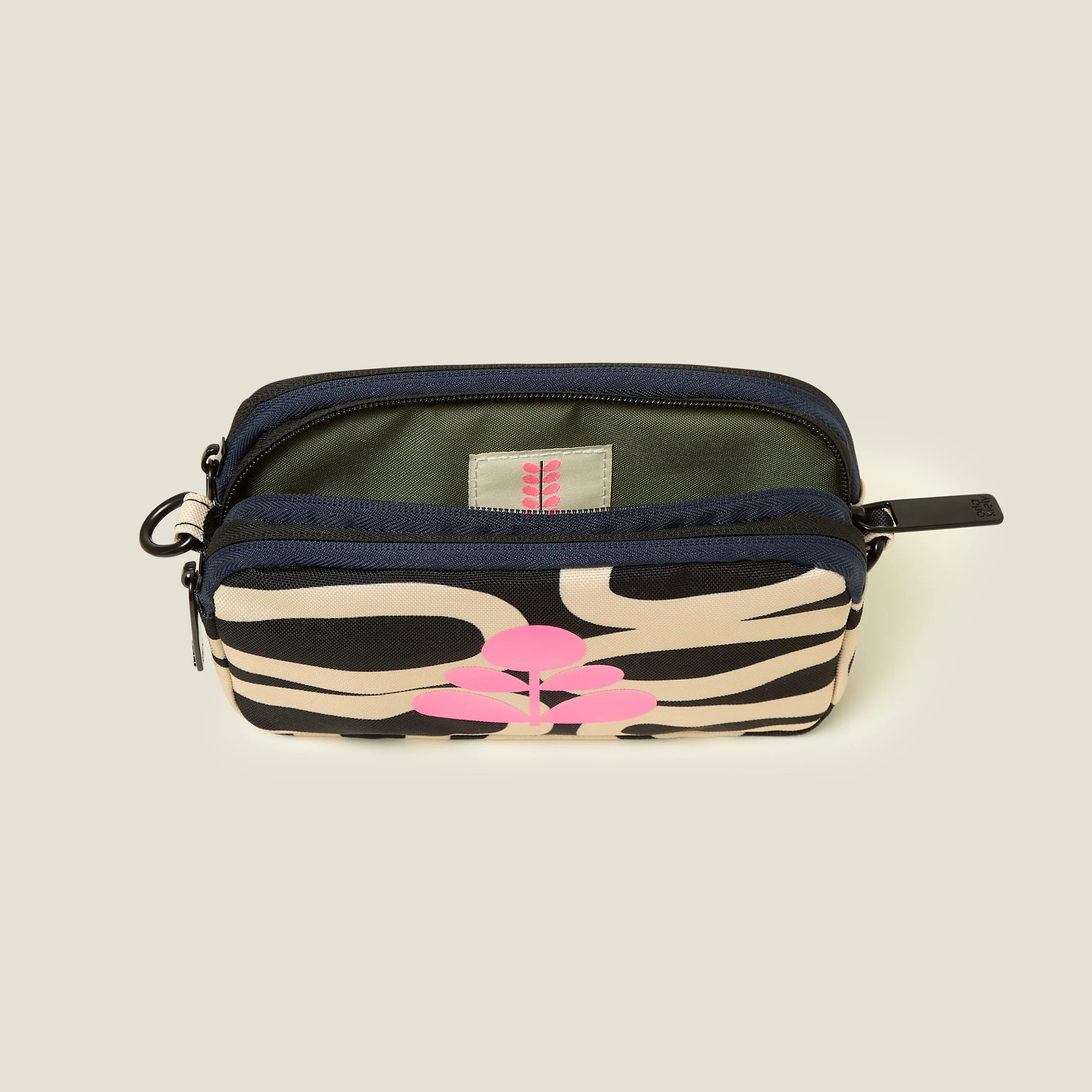 Tripod Crossbody - Noodle Black