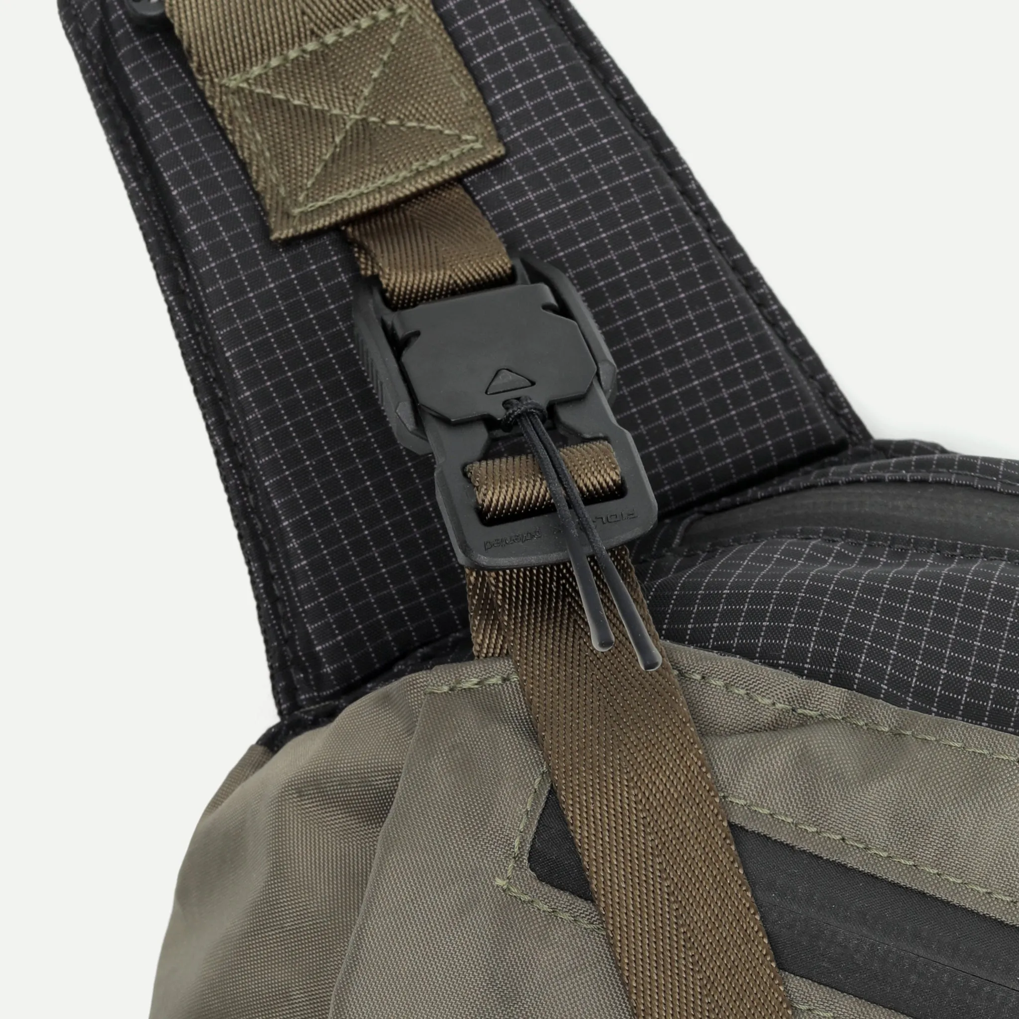 Unit Shoulder Bag - RND Edition - ECOPAK - Ranger Green/Black