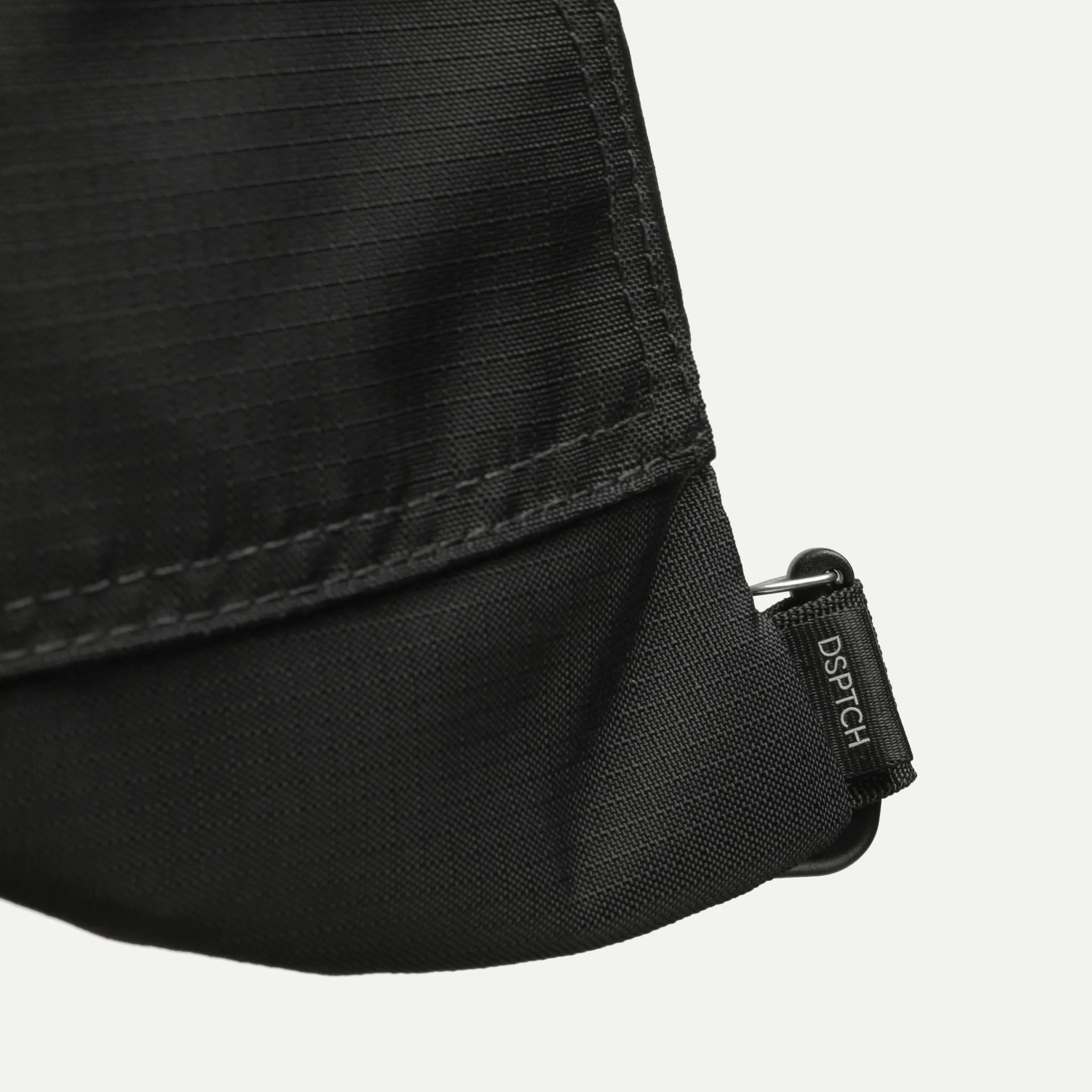 Unit Vertical Pouch - ROBIC