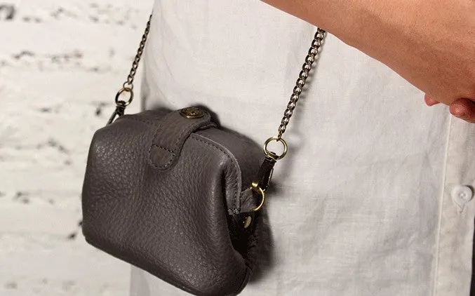 Vintage LEATHER WOMEN Mini Doctor Purse Chain SHOULDER BAG Purses FOR WOMEN
