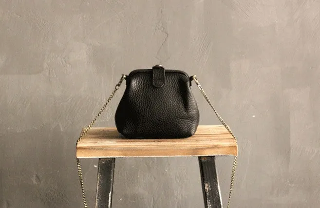 Vintage LEATHER WOMEN Small Doctor Purse Chain SHOULDER BAG Purses FOR WOMEN
