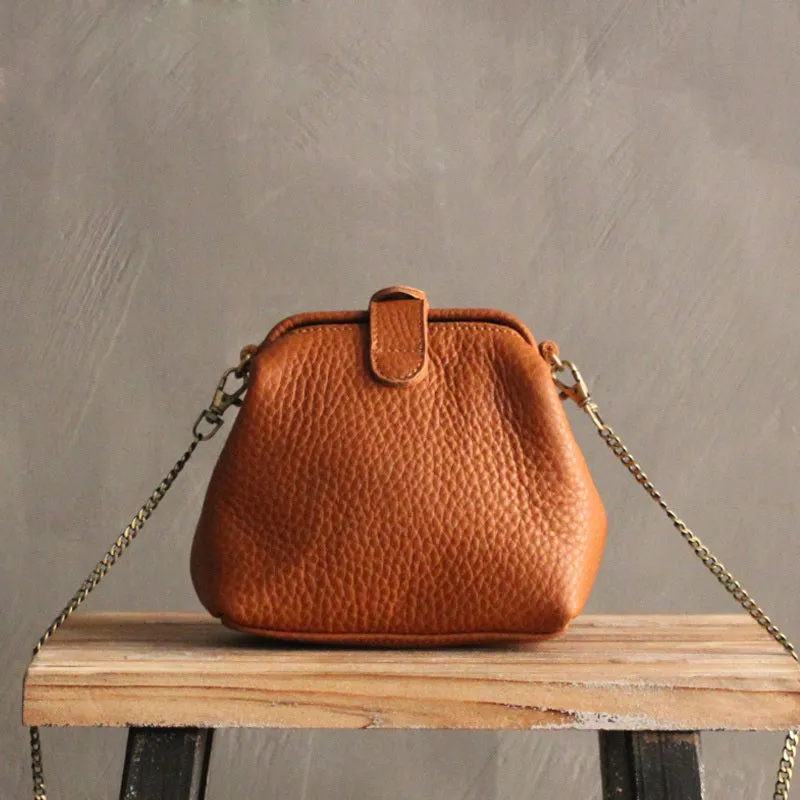 Vintage LEATHER WOMEN Small Doctor Purse Chain SHOULDER BAG Purses FOR WOMEN
