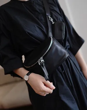 Vintage Womens Black Leather Small Small Sling Bag Chest Bag for Women