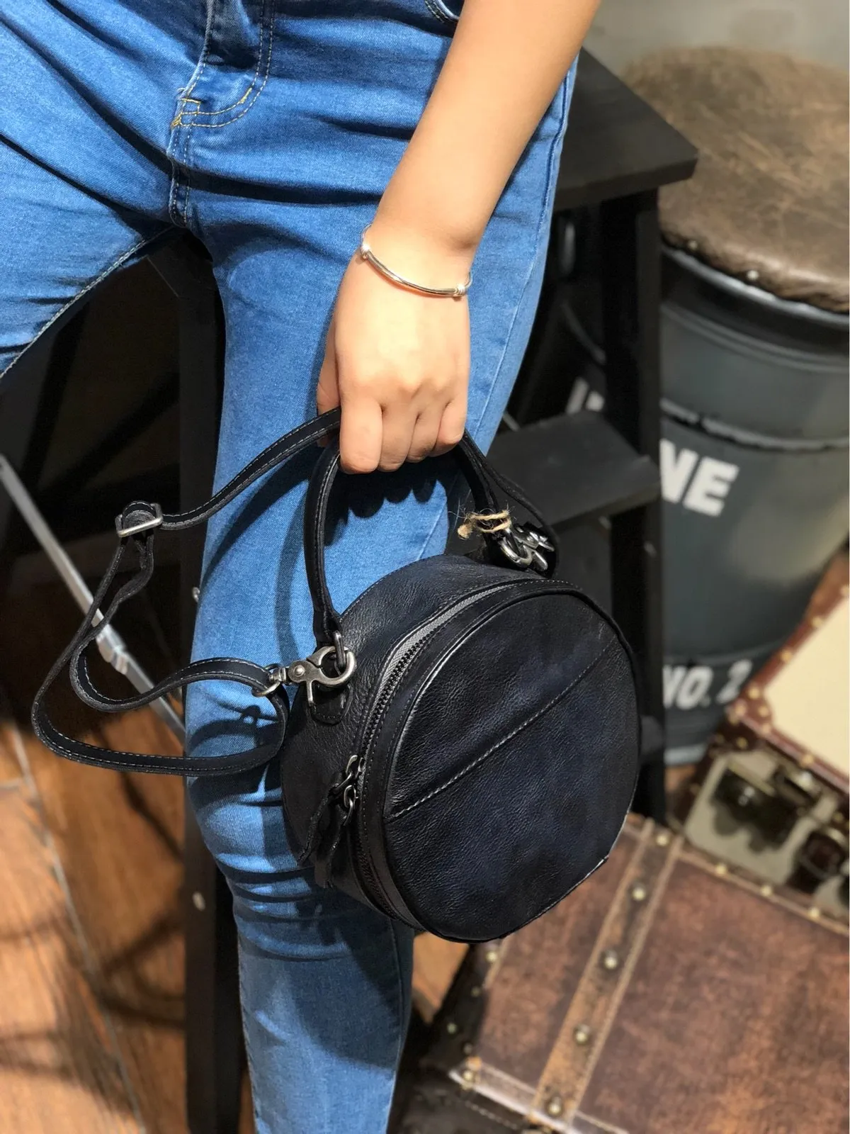 Vintage Womens Brown leather Circle Handbag Shoulder Bag Black Round Leather Crossbody Bag Side Purse