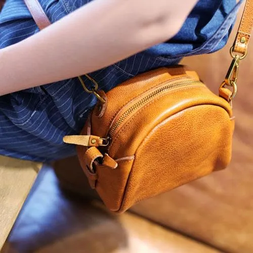 Vintage Womens Brown Leather Small Saddle Shoulder Bag Green Round Leather Shaped Crossbody Purses Circle Bag