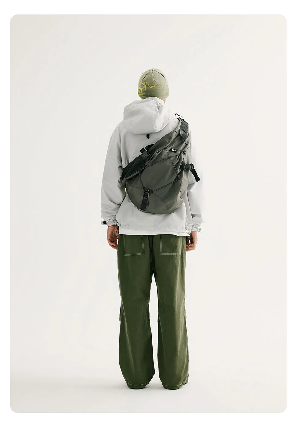 White Large Travel Sling Bag For Men Nylon Large Crossbody Sling Bag One Strap Backpack