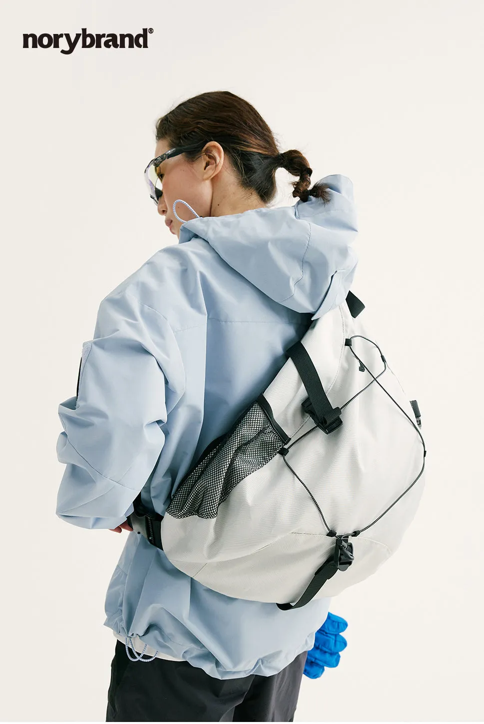 White Large Travel Sling Bag For Men Nylon Large Crossbody Sling Bag One Strap Backpack